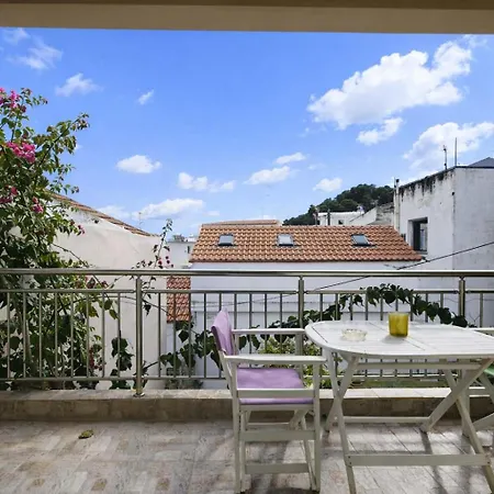 Dina's Flowers Alonissos - Ariadni Summer Getaway