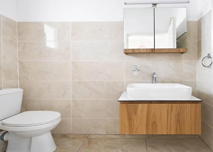 Dina's Flowers Alonissos - Ariadni Summer Getaway * Πατητήρι